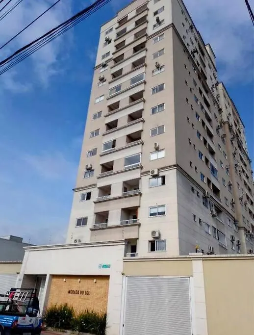 Itajaí Apto 2 Quartos Lindo E Aconchegante דירה